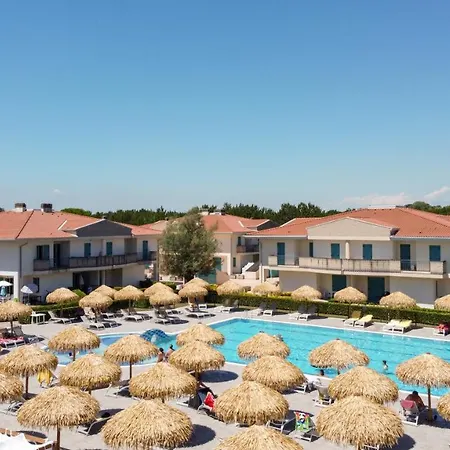 Apartment Summer Time Family