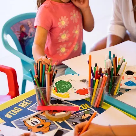 Summer Time Family Apartment