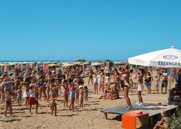 Апартаменти Summer Time Family *