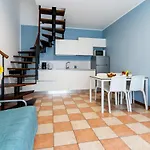 Summer Time Family Apartment *