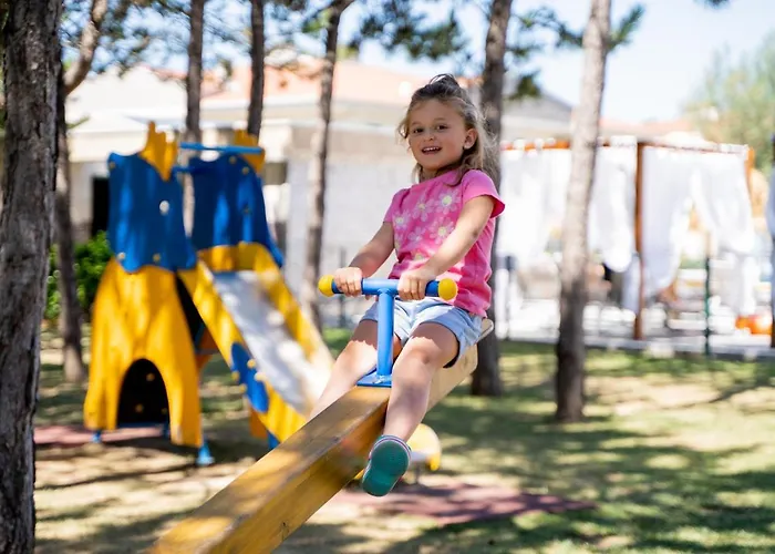 Summer Time Family 公寓 比比翁