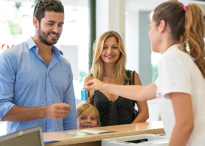 Summer Time Family شقة